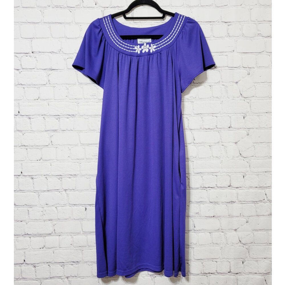 Anthony Richards Purple Embroidered Nightgown House Dress M